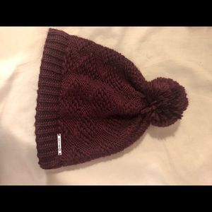Salomon burgundy fleece lined beanie